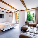 Balcony And Terrace With View And 15min To Interlaken Appartement *