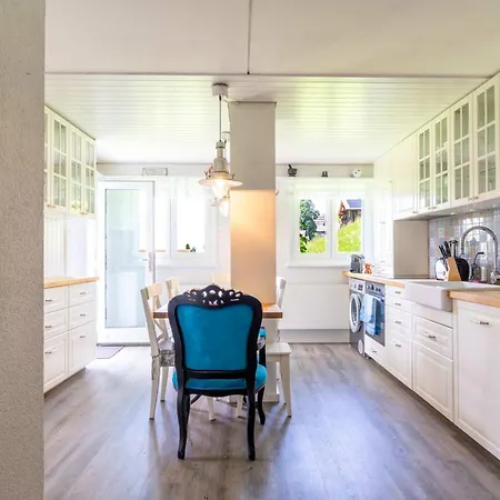 Lägenhet Balcony And Terrace With View And 15min To Interlaken *