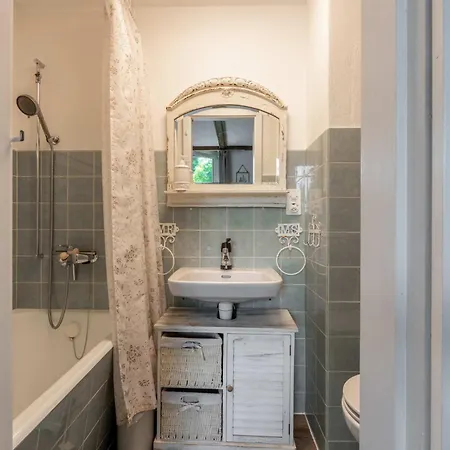 Balcony And Terrace With View And 15min To Interlaken *