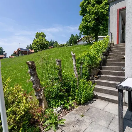 Balcony And Terrace With View And 15min To Interlaken Beatenberg