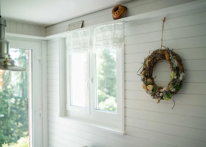 Balcony And Terrace With View And 15min To Interlaken