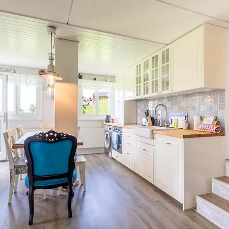 Balcony And Terrace With View And 15min To Interlaken Apartament *